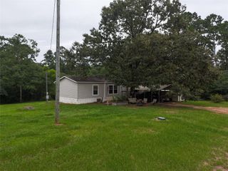 185 Limber Lost Trail, Livingston, TX 77351