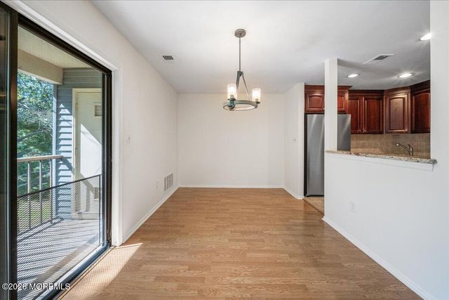 8 Deptford Court 6, Freehold, NJ 07728