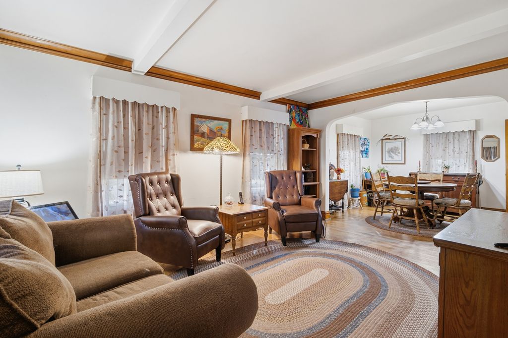 10609 Schubert Avenue, Melrose Park, IL 60164 — photo 5