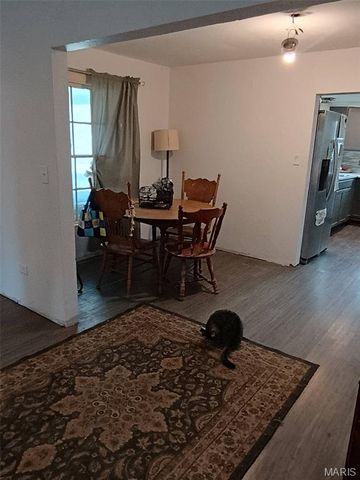 302 E Center Street, Salem, MO 65560