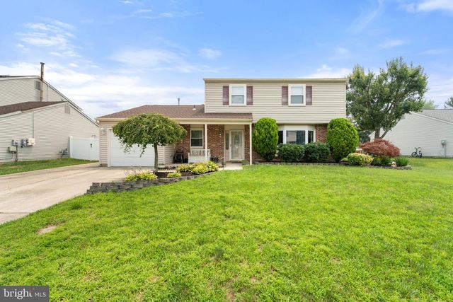 13 HARTFORD RD, Sewell, NJ 08080