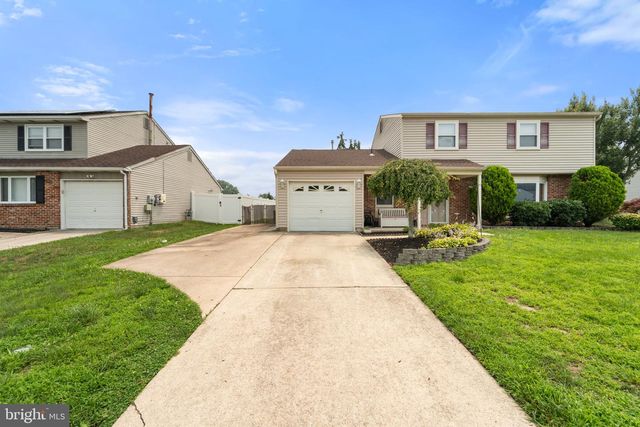 13 HARTFORD RD, Sewell, NJ 08080