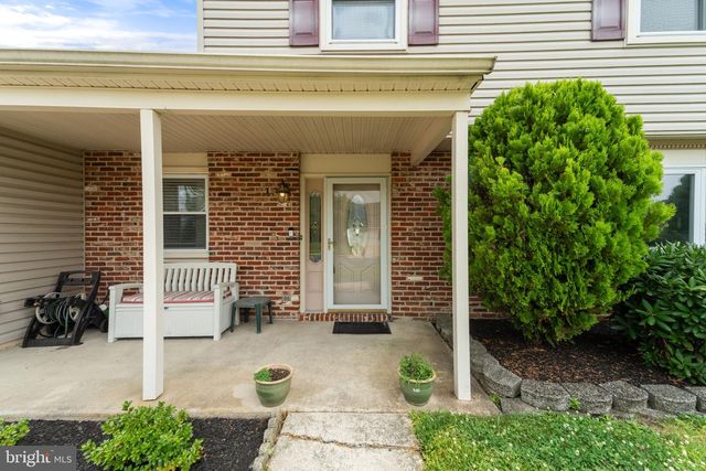 13 HARTFORD RD, Sewell, NJ 08080