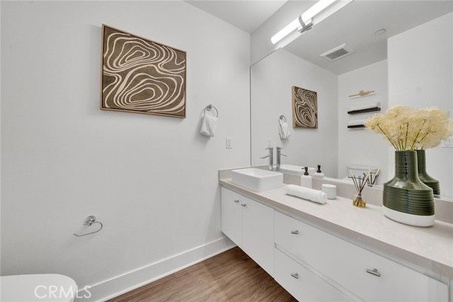 56 E Duarte 318, Arcadia, CA 91006