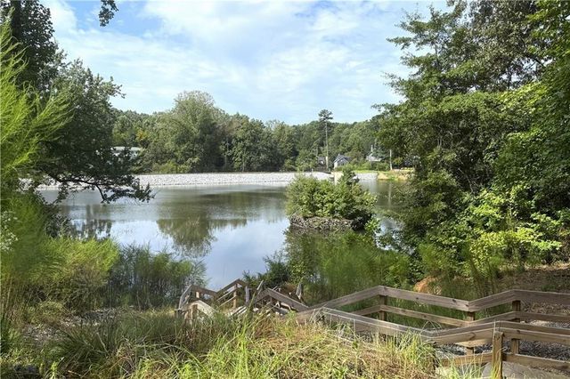 1363 Pavillion Court, Atlanta, GA 30316