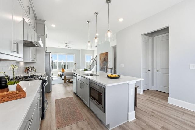 1363 Pavillion Court, Atlanta, GA 30316