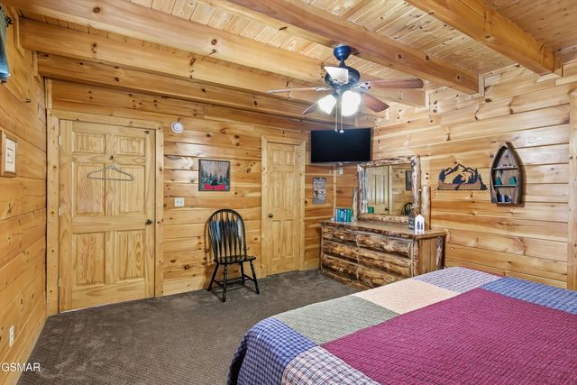 2012 Cougar Crossing Way, Sevierville, TN 37862