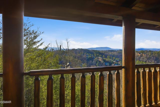 2012 Cougar Crossing Way, Sevierville, TN 37862