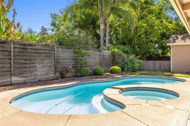 2604 Veneman Avenue, Modesto, CA 95356