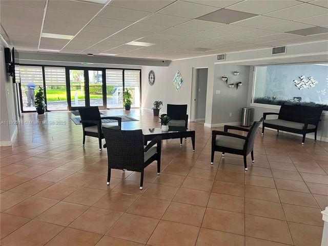7725 SW 86th St A1-315, Miami, FL 33143