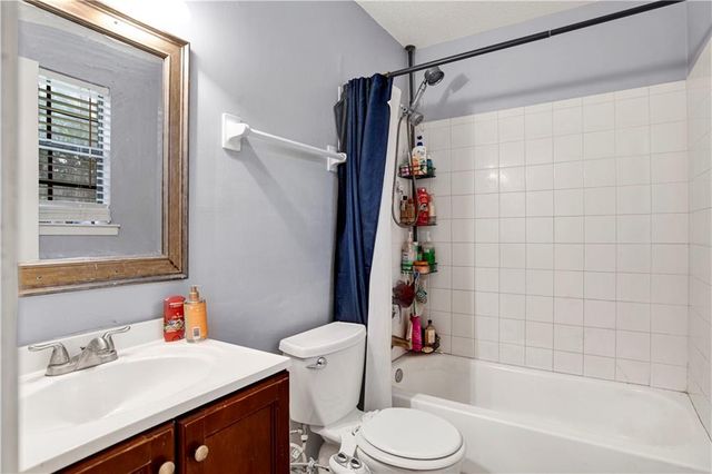 11037 Moreland W Drive, Grand Bay, AL 36541