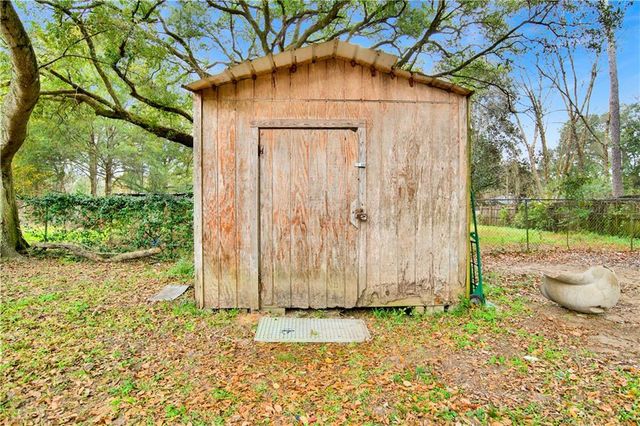 11037 Moreland W Drive, Grand Bay, AL 36541