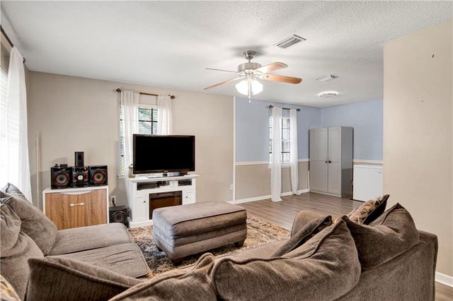 11037 Moreland W Drive, Grand Bay, AL 36541