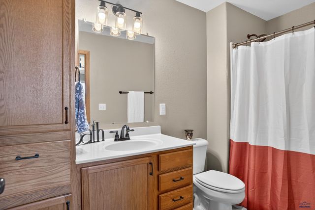 740 RADIAL LN, Box Elder, SD 57719