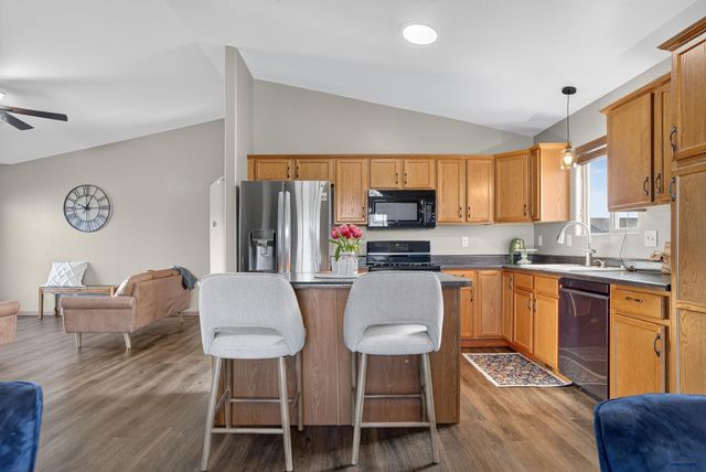 740 RADIAL LN, Box Elder, SD 57719