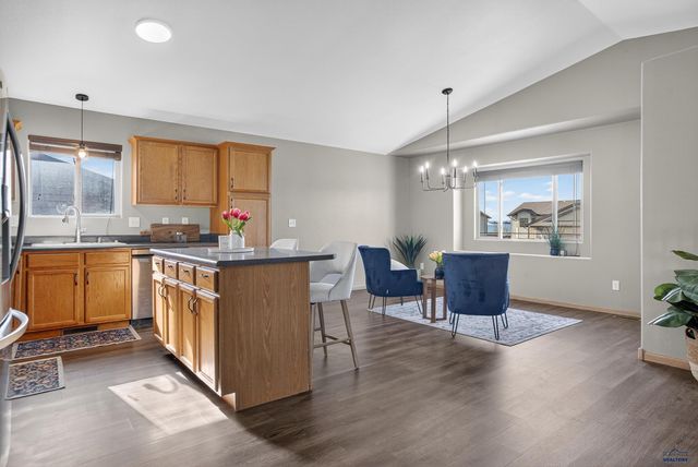 740 RADIAL LN, Box Elder, SD 57719