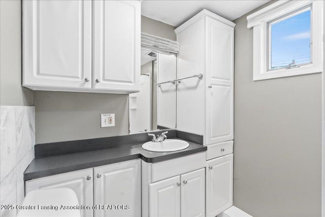 2341 N Harrison Road, East Lansing, MI 48823