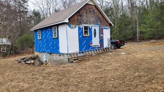 36 Pine Rd, Charlton, MA 01507