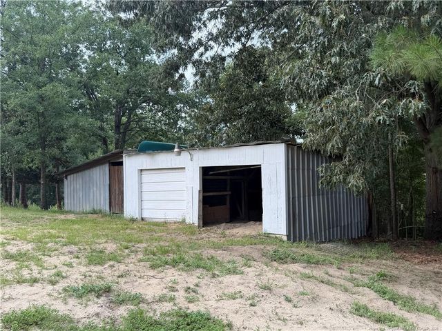 602 Mumford Road, Raeford, NC 28376