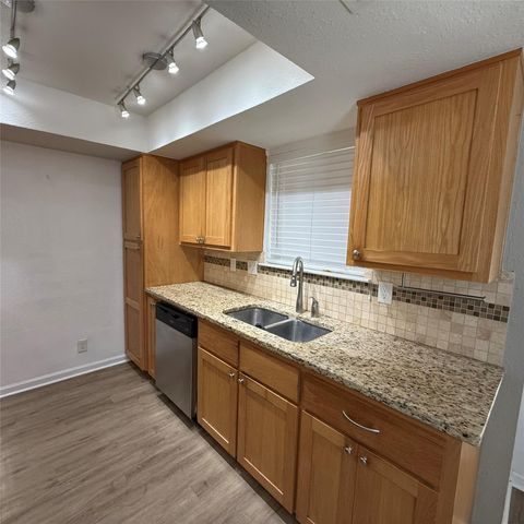 1500 Wroxton WAY, Round Rock, TX 78664