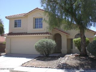 8050 E Star Glory Drive, Tucson, AZ 85715