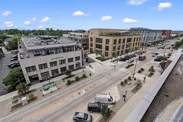411 S Old Woodward Avenue 704, Birmingham, MI 48009