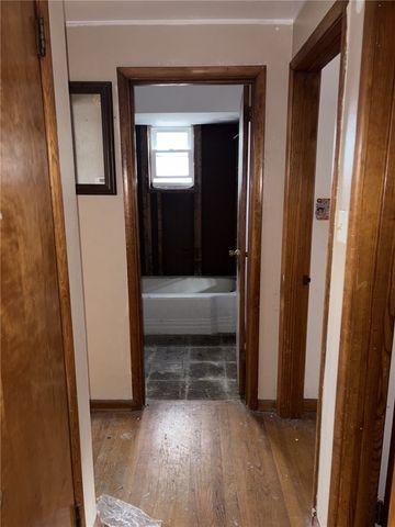 3324 Radcliffe St, Esplen, PA 15204