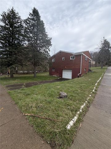 3324 Radcliffe St, Esplen, PA 15204