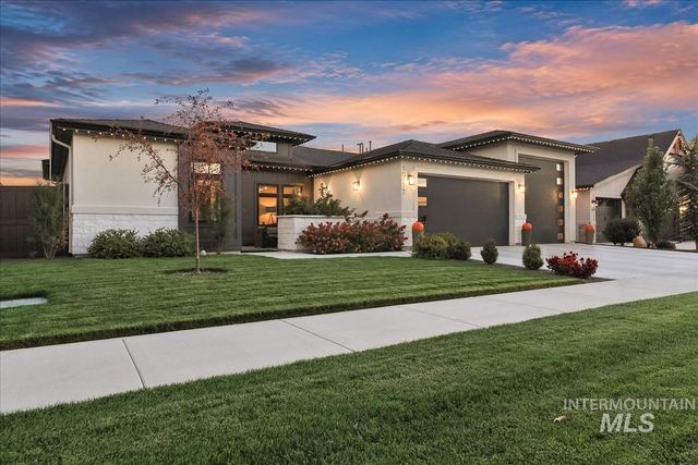 10677 W Lothbury Dr, Star, ID 83669 property photo