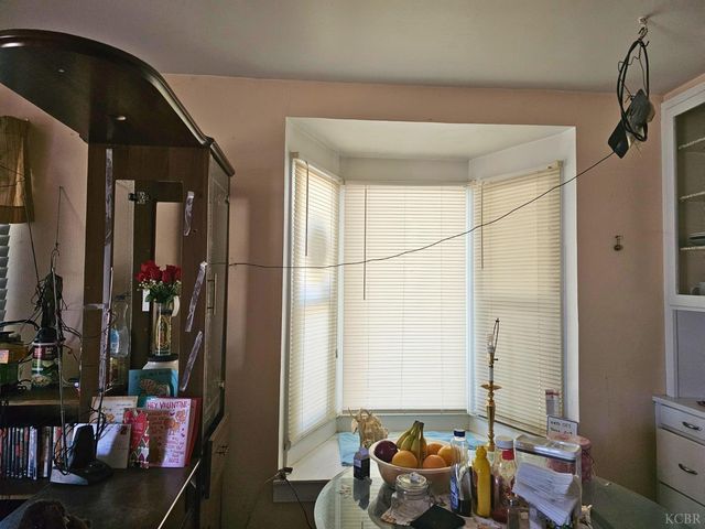 415 E Florinda Street, Hanford, CA 93230