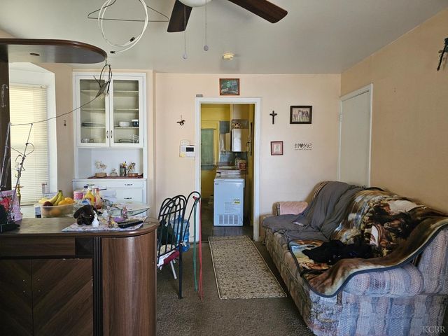 415 E Florinda Street, Hanford, CA 93230