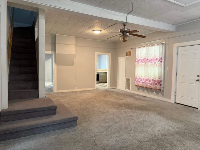 1601 Millington St, Winfield, KS 67156