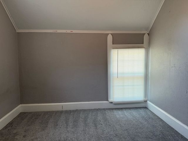 1601 Millington St, Winfield, KS 67156