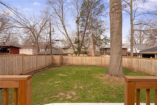 5712 Harrison Street, Kansas City, MO 64110