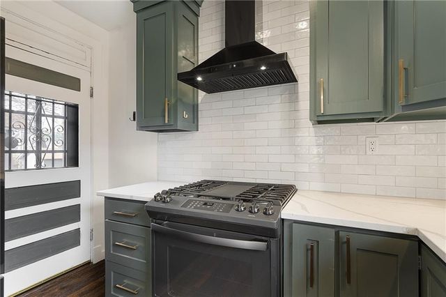 5712 Harrison Street, Kansas City, MO 64110