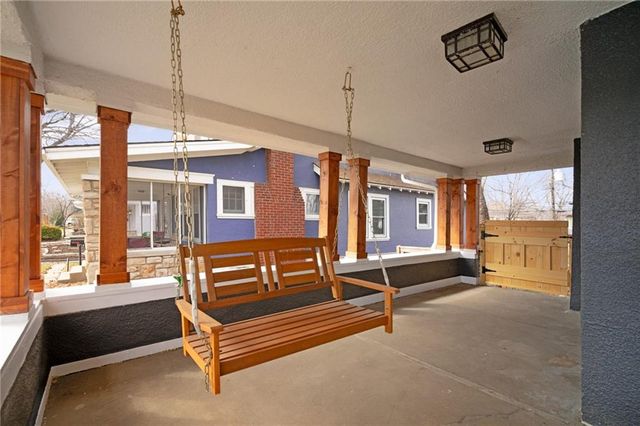 5712 Harrison Street, Kansas City, MO 64110