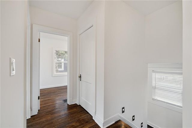 5712 Harrison Street, Kansas City, MO 64110