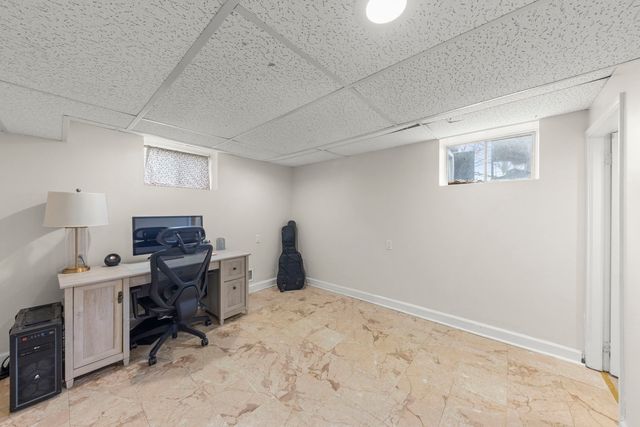 597 N West Avenue, Elmhurst, IL 60126