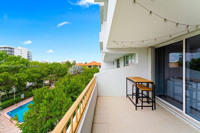 155 Ocean Lane Dr 407, Key Biscayne, FL 33149