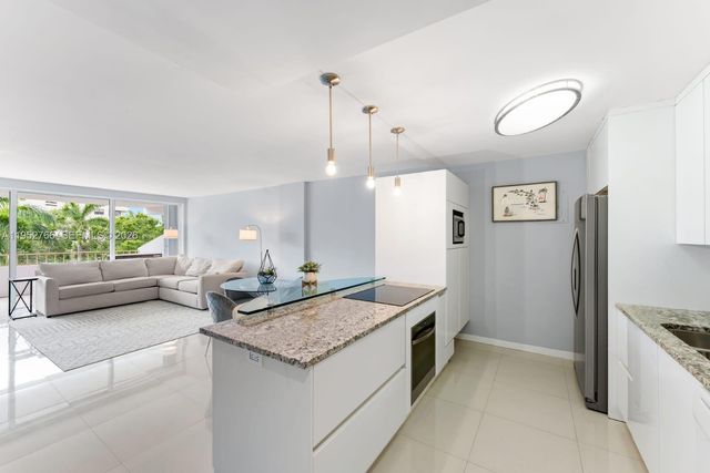 155 Ocean Lane Dr 407, Key Biscayne, FL 33149