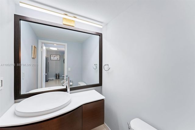 155 Ocean Lane Dr 407, Key Biscayne, FL 33149