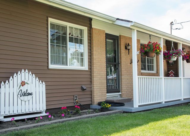 55 Bayou Drive, Nashua, IA 50658