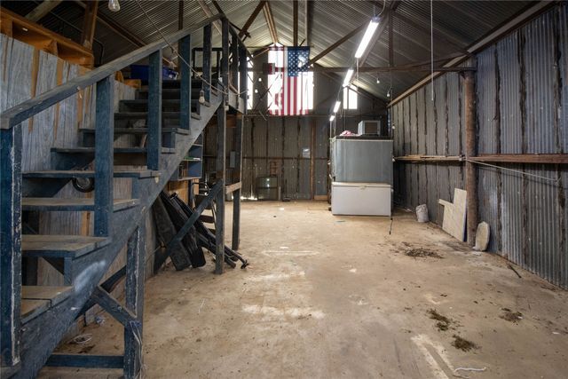 492 CR 1107, Maud, TX 75567