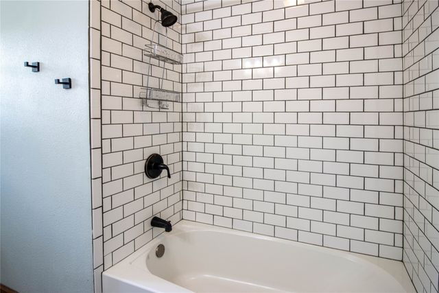 492 CR 1107, Maud, TX 75567