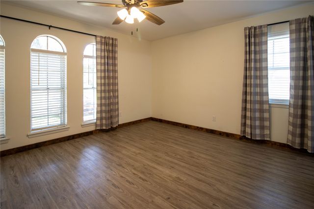 492 CR 1107, Maud, TX 75567