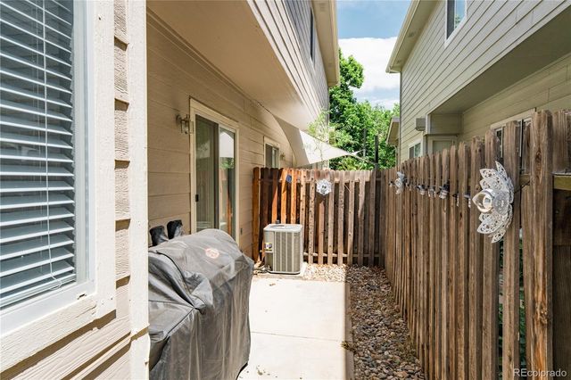 3923 Nicki Heights, Colorado Springs, CO 80906