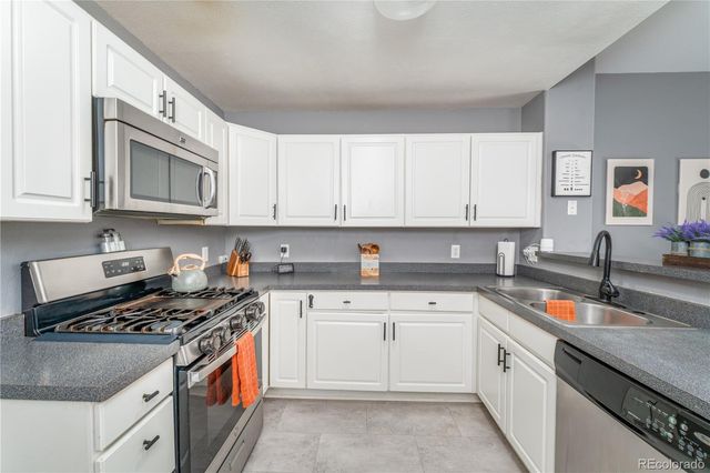 3923 Nicki Heights, Colorado Springs, CO 80906