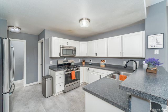 3923 Nicki Heights, Colorado Springs, CO 80906