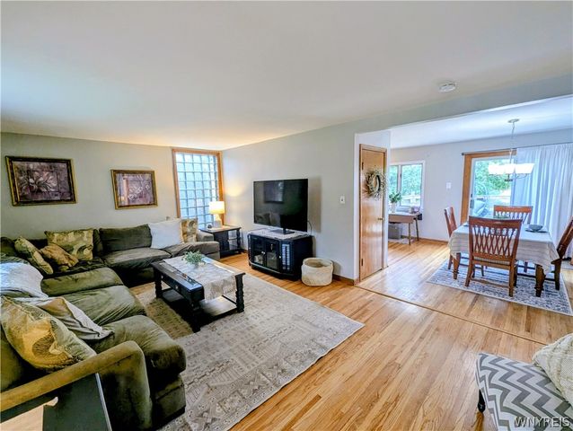 284 Utica Street, Tonawanda, NY 14150