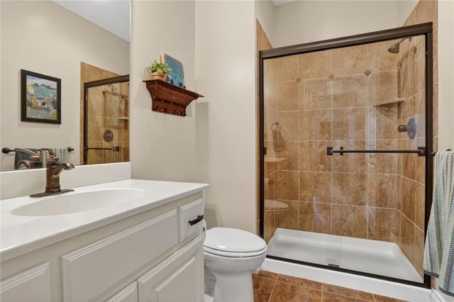 8531 Barstow Street, Lenexa, KS 66219